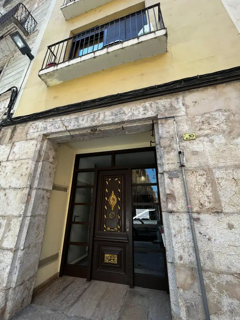Vista exterior de Piso en venta en Tortosa