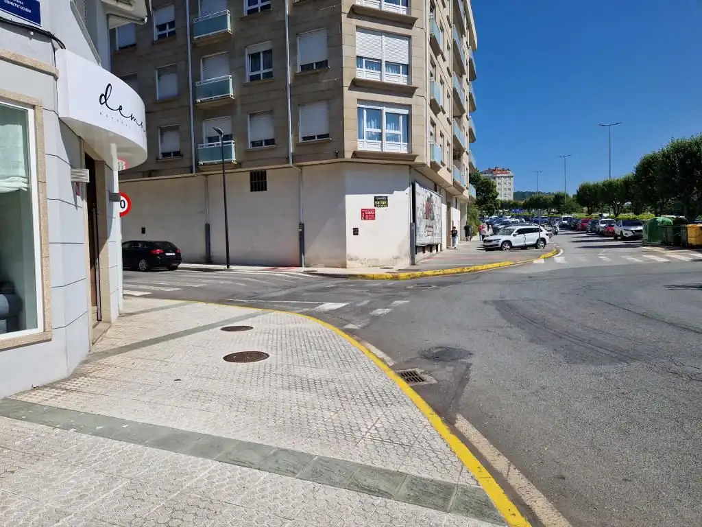 Local comercial de lloguer a Avenida da Constitución 19A, imagen 6