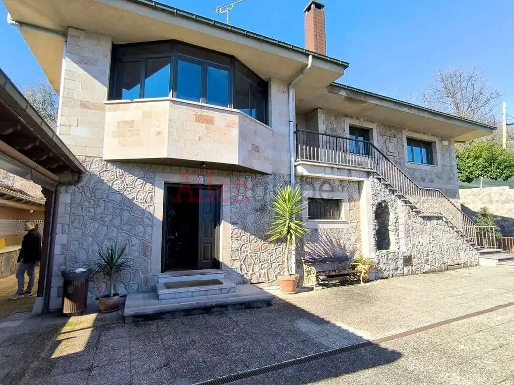 Villa mit Terrasse zum Verkauf in La Premaña, imagen 59