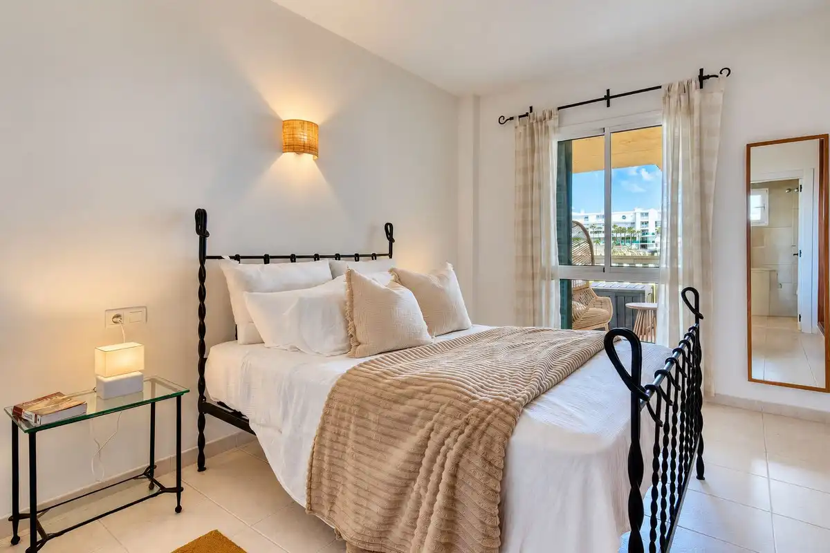 Apartamento con piscina en venta en El Higuerón, imagen 20