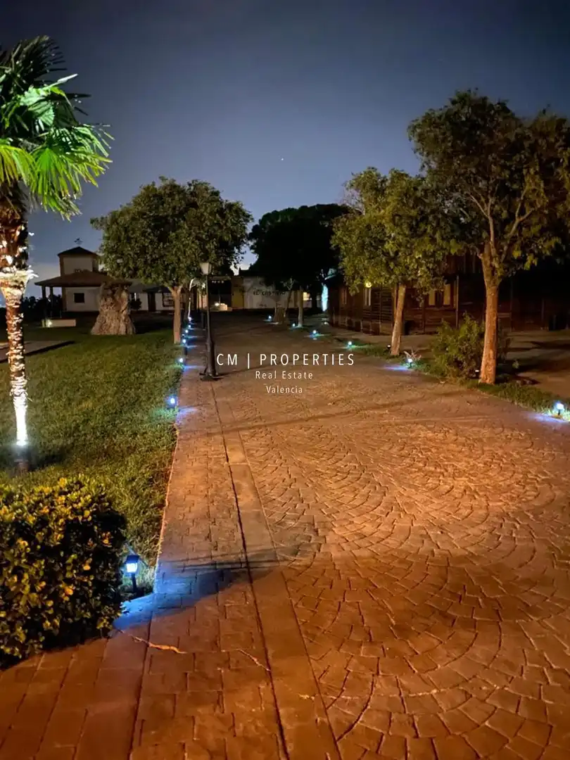 Vista exterior de Casa o chalet en venta en Picassent con Aire acondicionado, Calefacción y Piscina