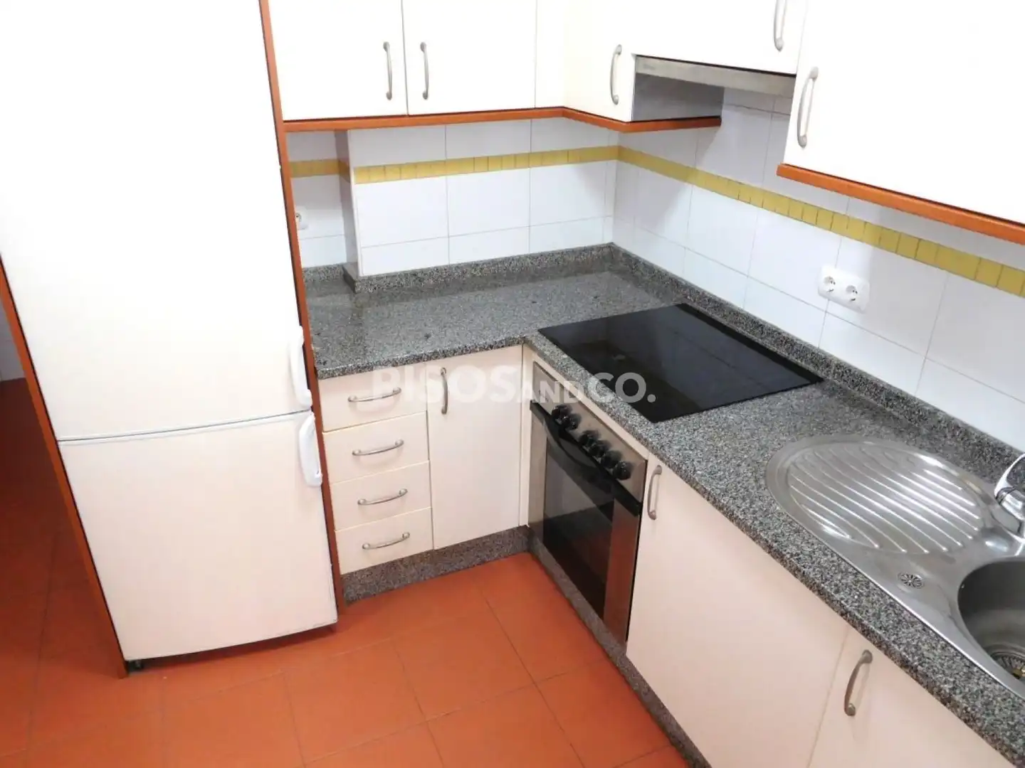 Cocina de Piso en venta en A Coruña Capital  con Calefacción, Trastero y Amueblado