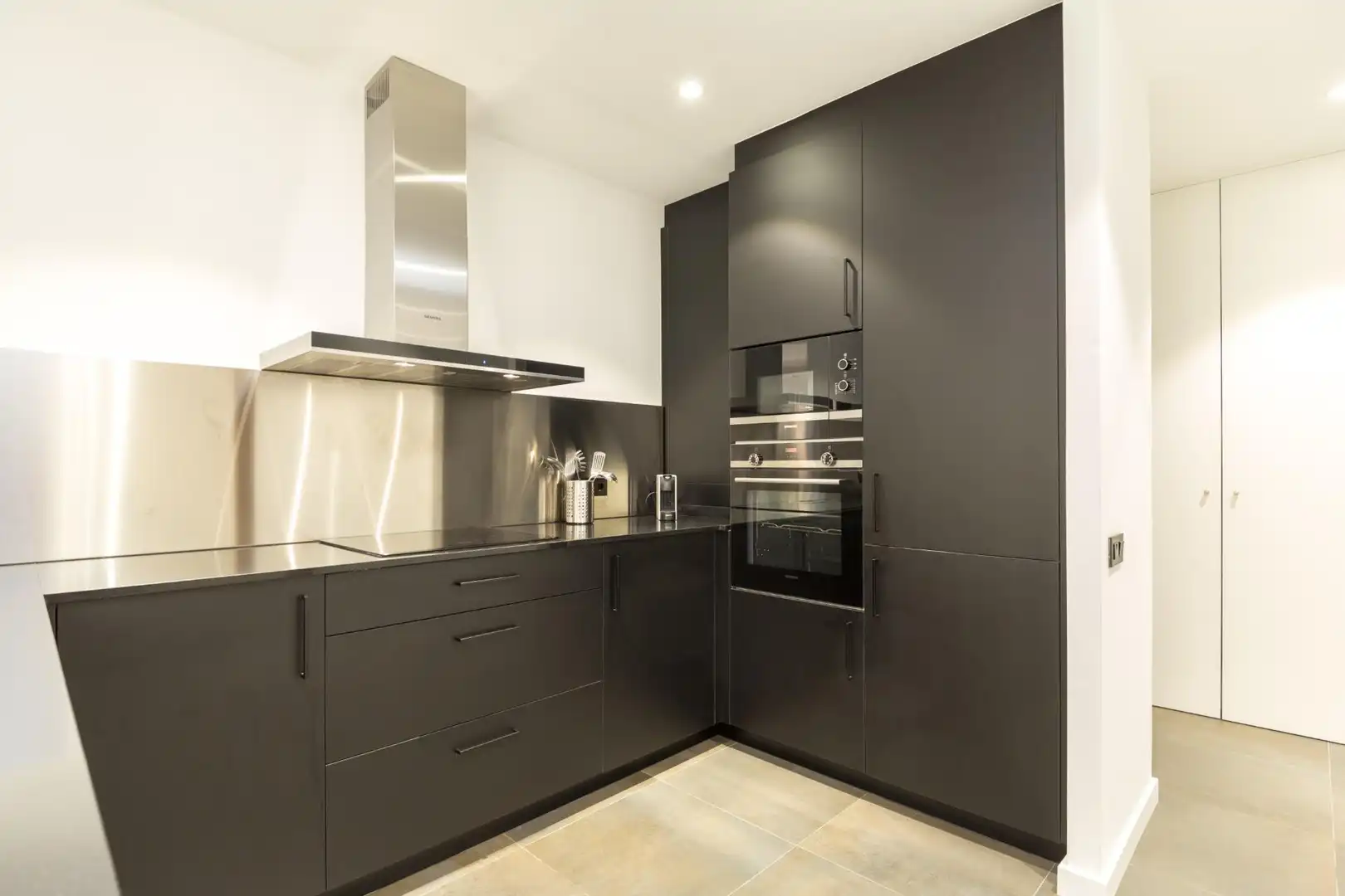 Flat for rent in Calle SARDENYA, El Parc i la Llacuna del Poblenou