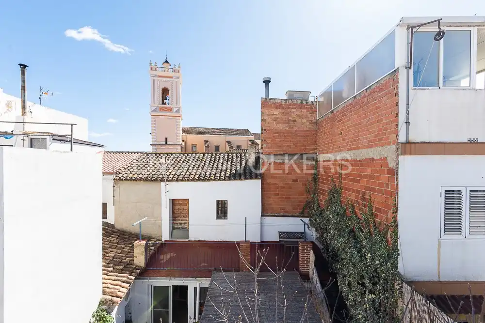 Vista exterior de Casa adosada en venda en Gilet amb Calefacció, Terrassa i Moblat