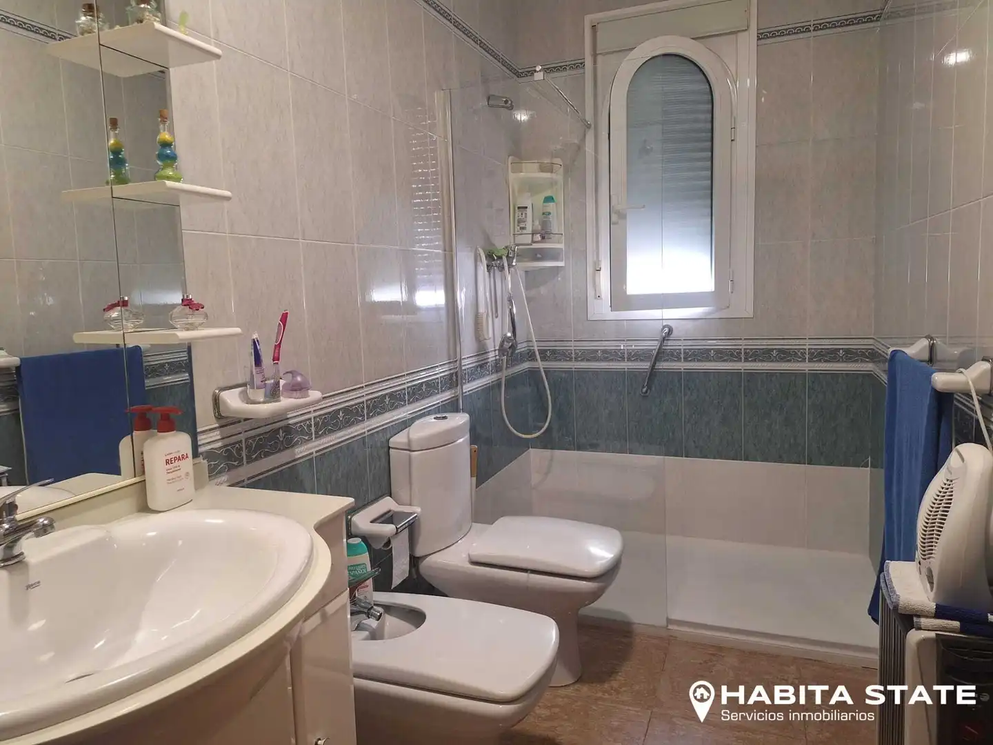 Bany de Casa o xalet en venda en Huércal de Almería amb Aire condicionat, Calefacció i Jardí privat