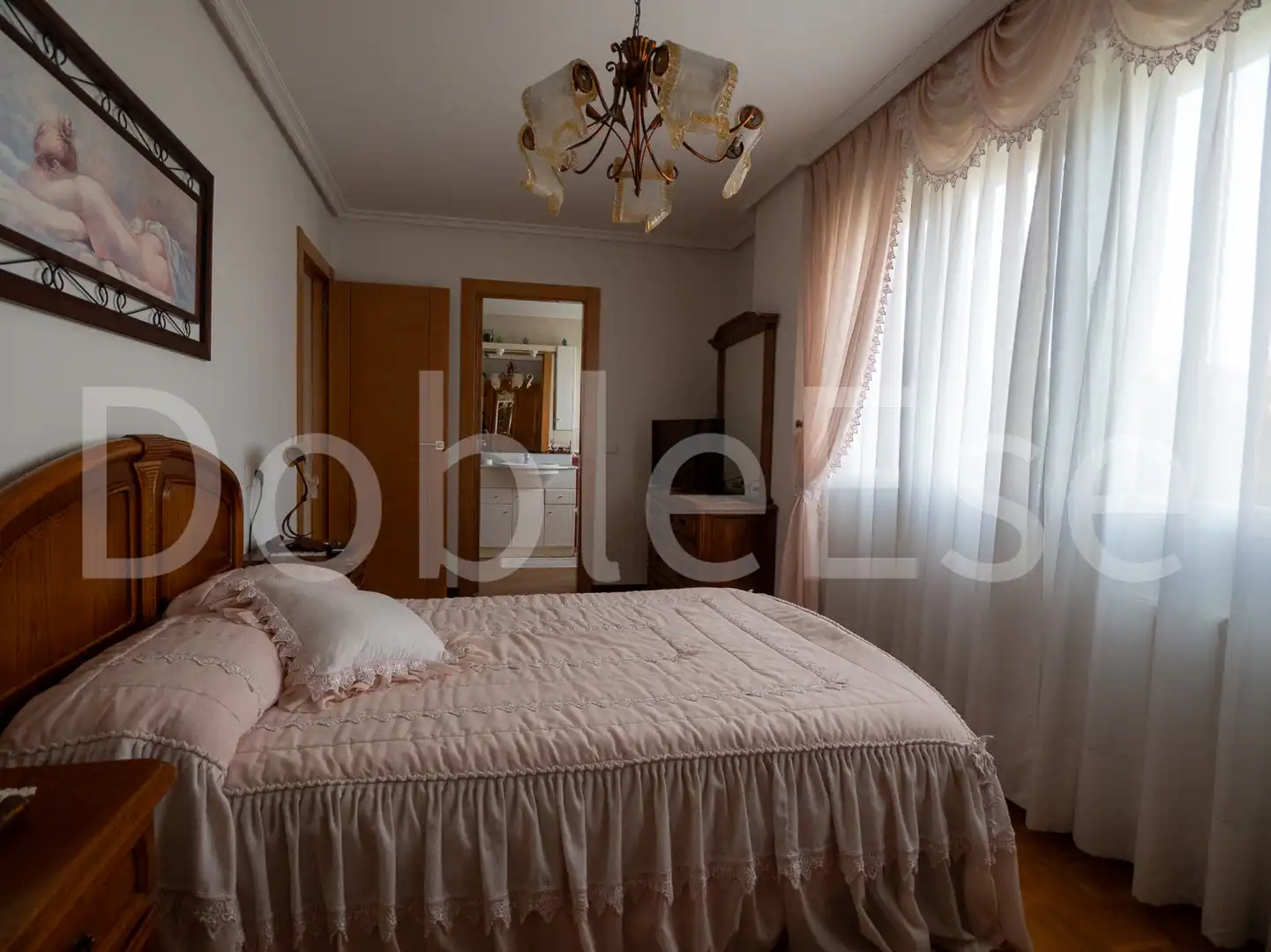 Habitación de Piso en venta en Gijón  con Calefacción, Parquet y Trastero