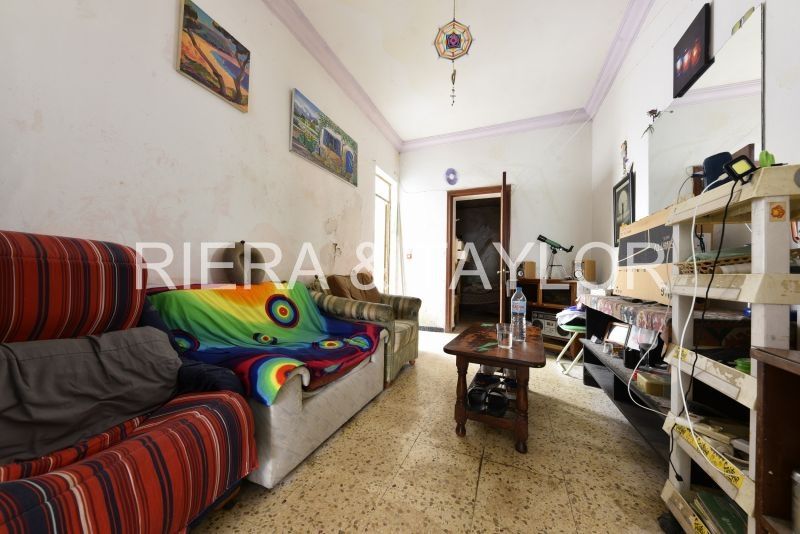 Sala d'estar de Casa adosada en venda en Manacor