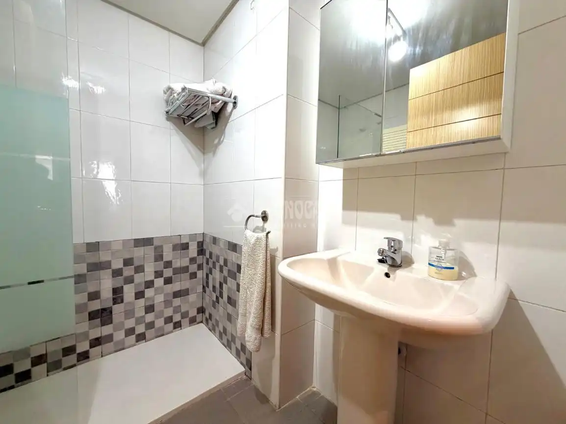 Baño de Piso en venta en San Martín de la Vega con Calefacción y Trastero