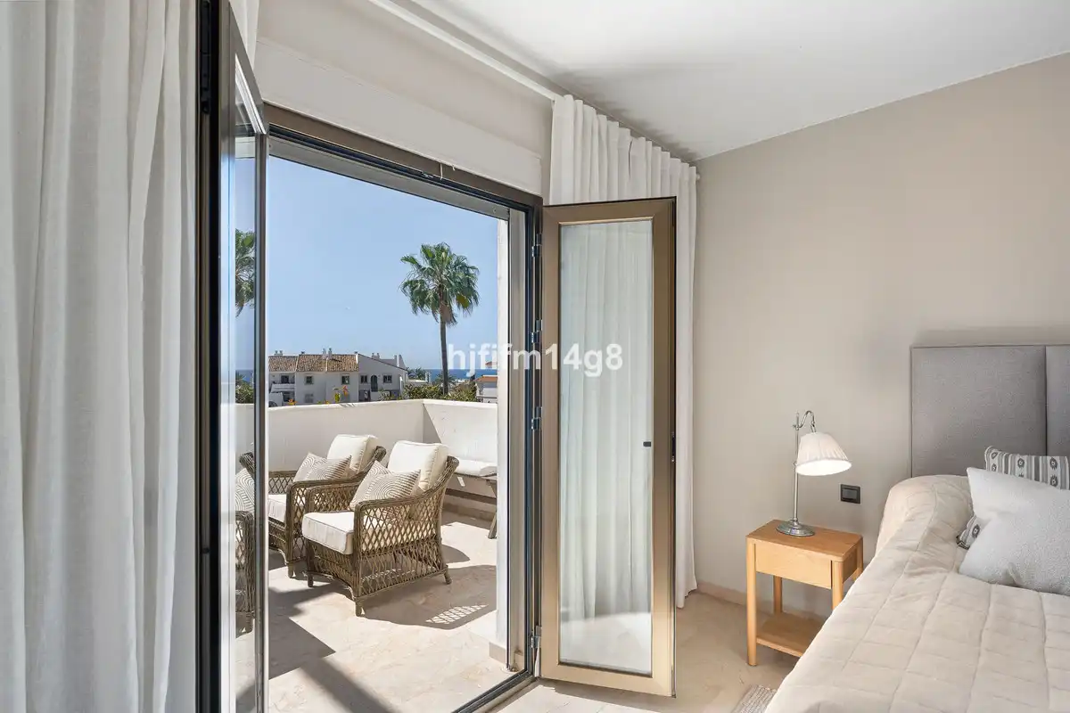 Flat for sale in Nueva Andalucía, imagen 12
