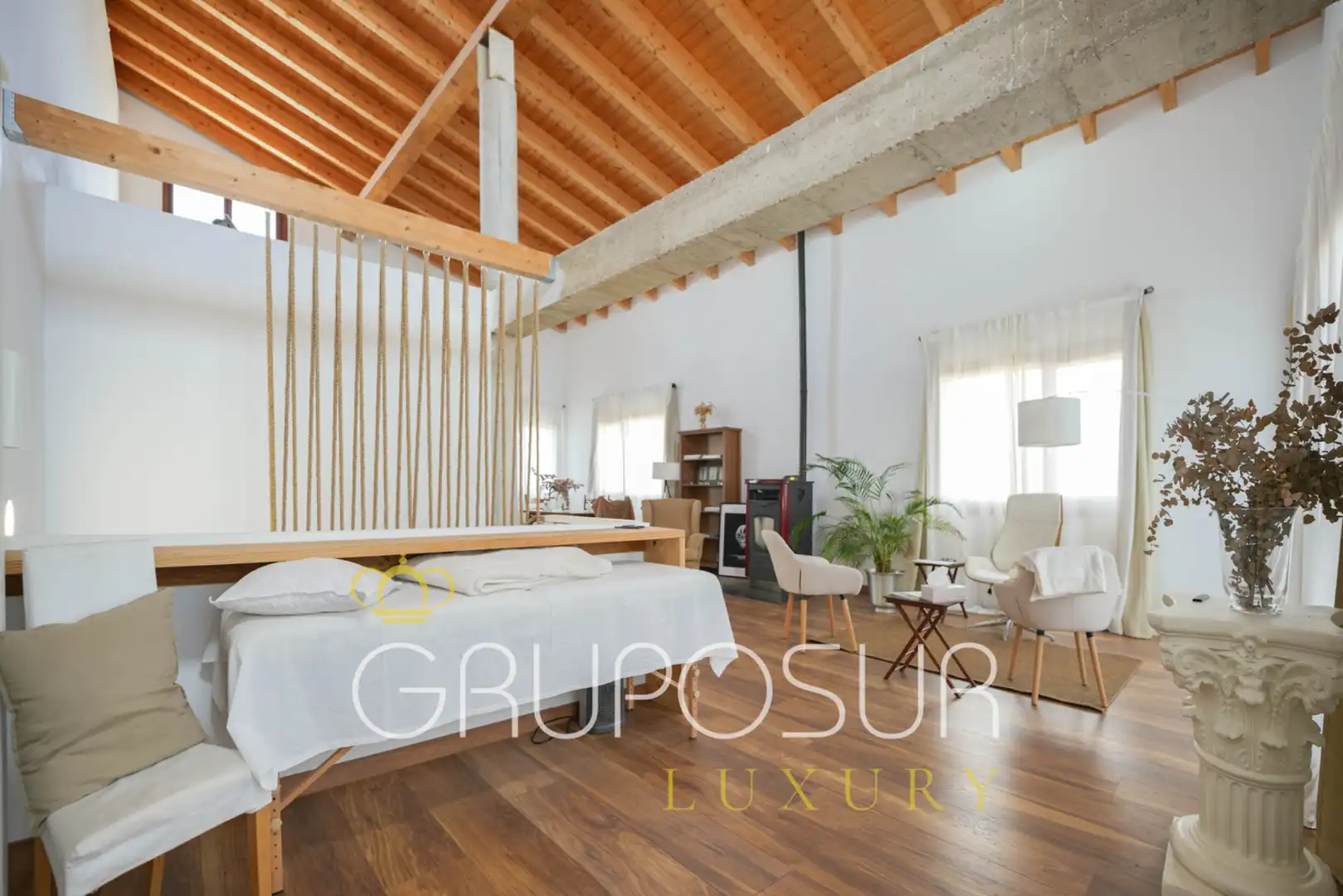 Schlafzimmer von Einfamilien-Reihenhaus zum Verkauf in Valladolid mit Klimaanlage, Heizung und Terrasse