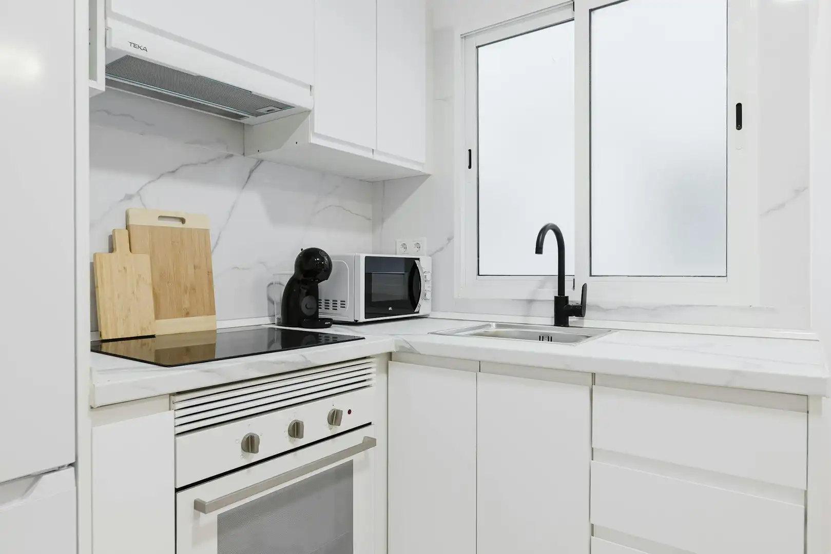 Kitchen of Flat for share in Valencia  with Heating, Furnished and Washing machine
