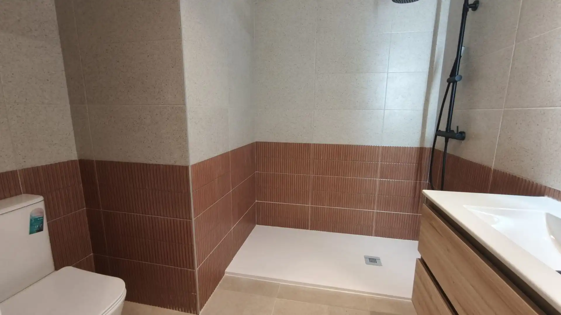 Bathroom of Flat for sale in Málaga  with Terrace