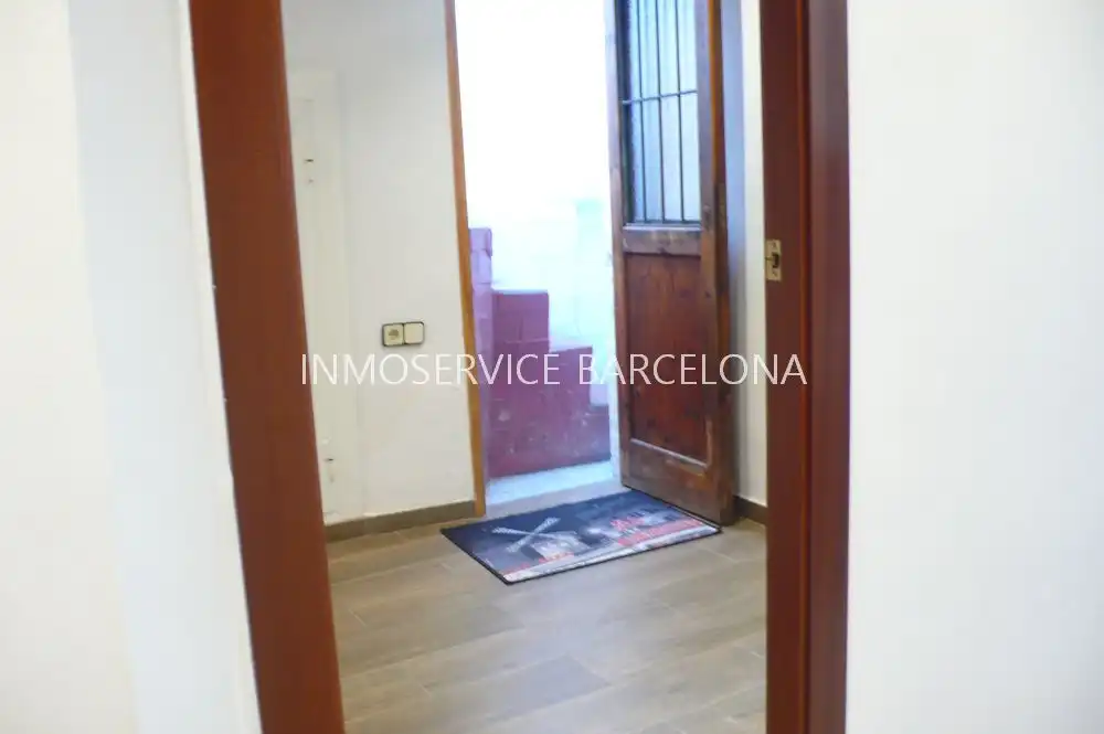 Casa adosada en venta en Barcelona con Aire acondicionado, Calefacción y Terraza