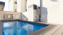 Swimming pool of Attic for sale in  Barcelona Capital  with Air Conditioner, Heating and Parquet flooring