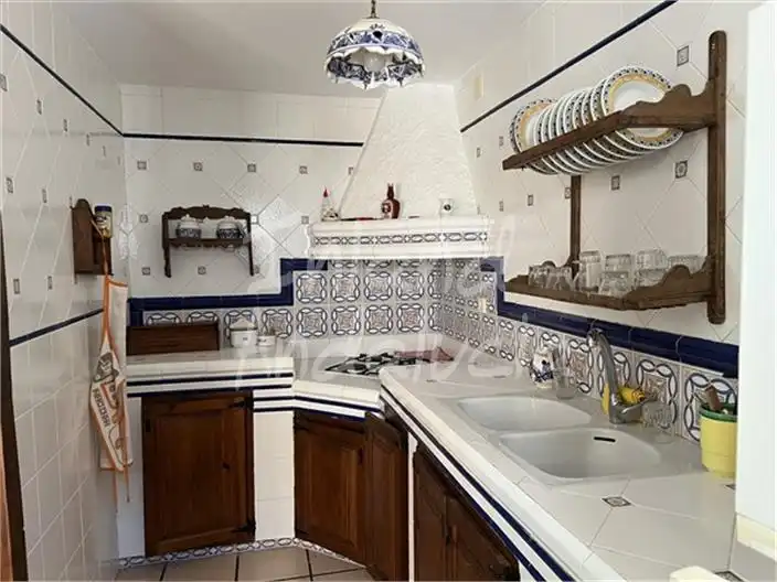 Cocina de Casa adosada en venta en Frailes con Terraza, Trastero y Piscina