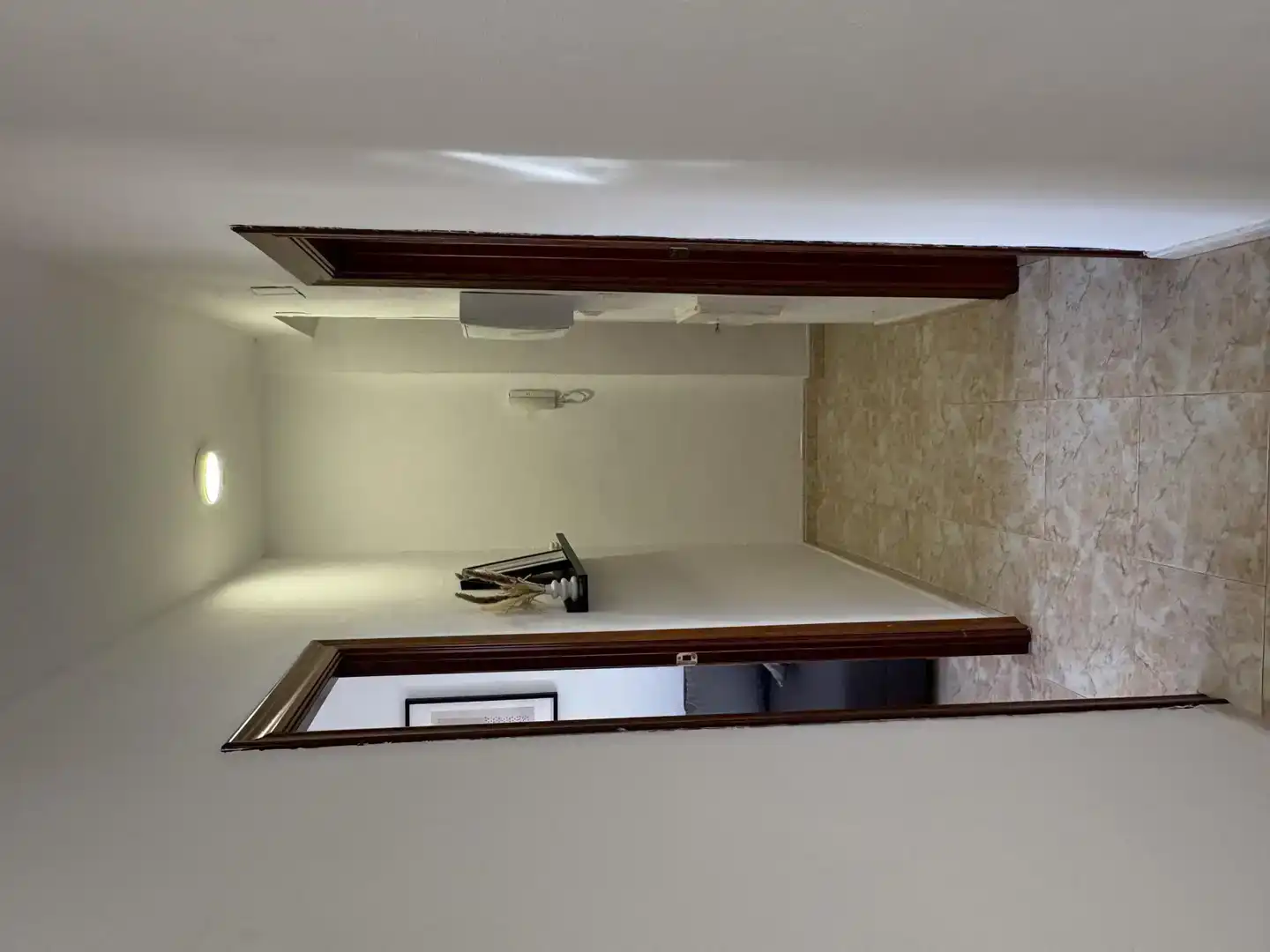 Apartament per a compartir en Granada amb Jardí privat i Balcó