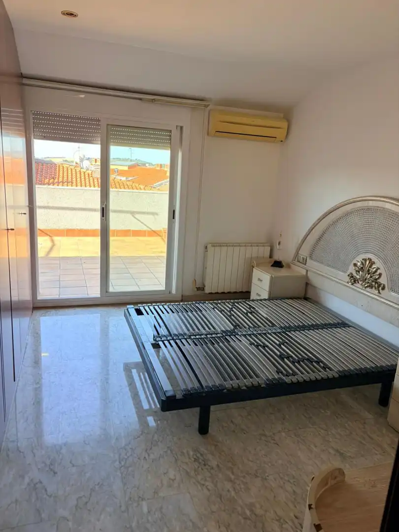 Bedroom of Attic for rent in Les Franqueses del Vallès  with Terrace and Balcony