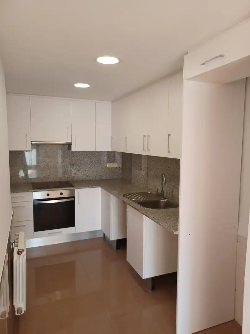 Wohnung zur Miete in Calle FELIP PEDRELL, Nou Eixample Sud