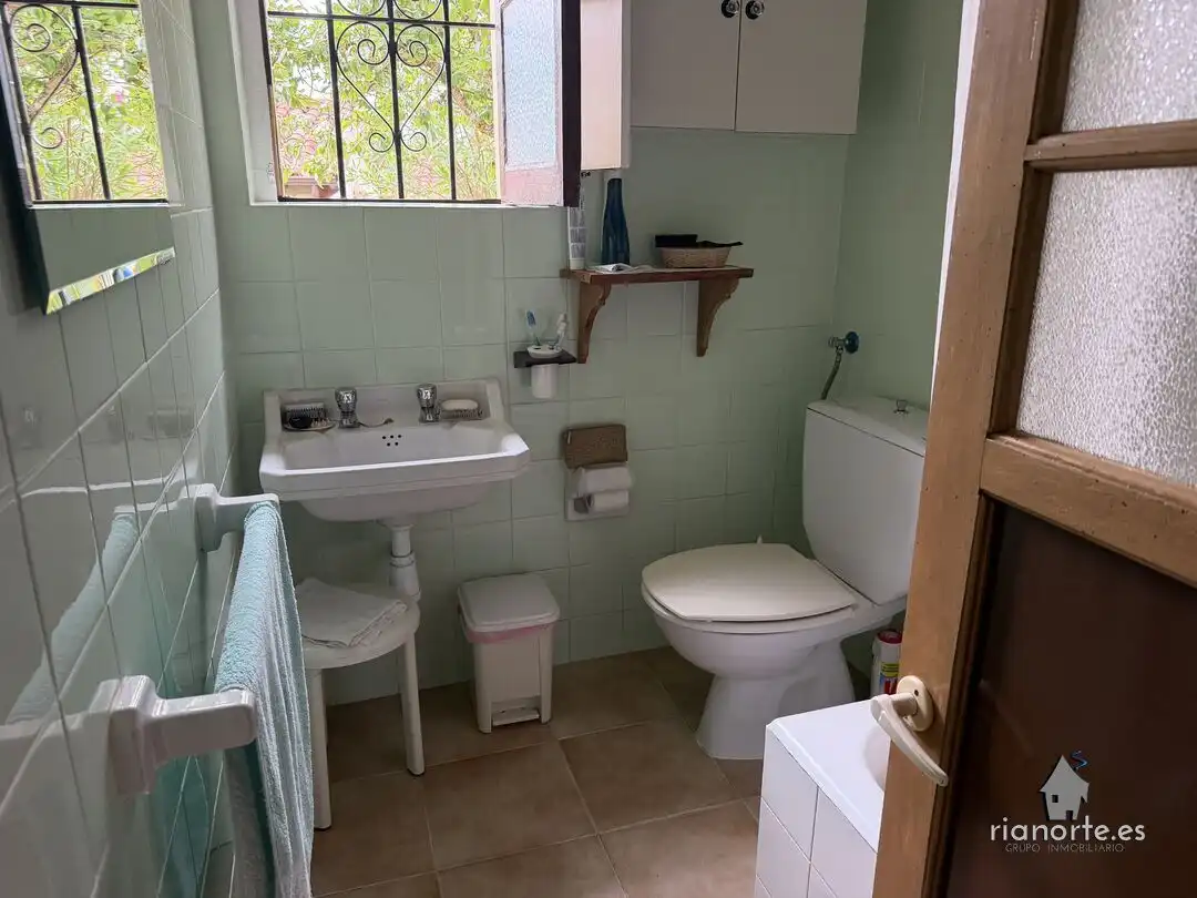 Baño de Casa o chalet en venta en Ribadesella con Jardín privado