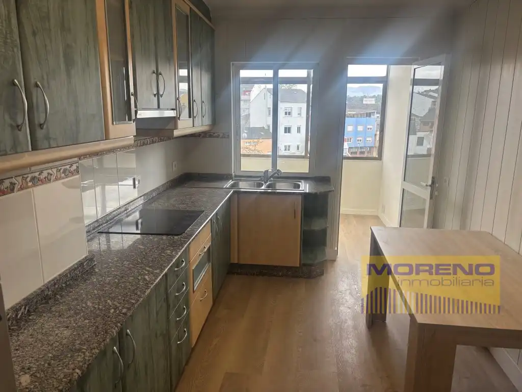 Piso en venta en Rua Pascual Veiga, Sarria