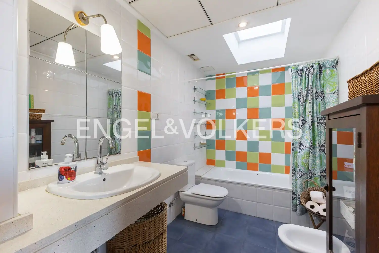 Baño de Casa o chalet en venta en Benissanó con Aire acondicionado, Calefacción y Jardín privado
