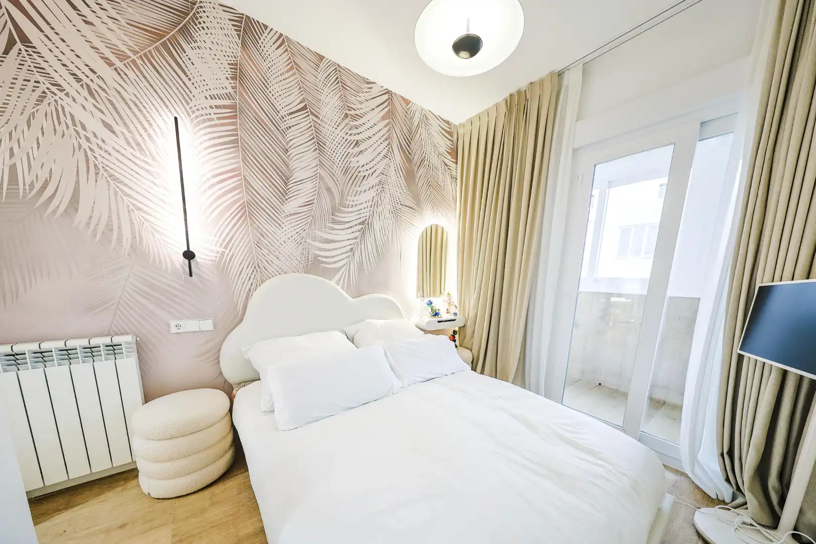 Bedroom of Attic for sale in Madrid  with Air Conditioner, Heating and Parquet flooring
