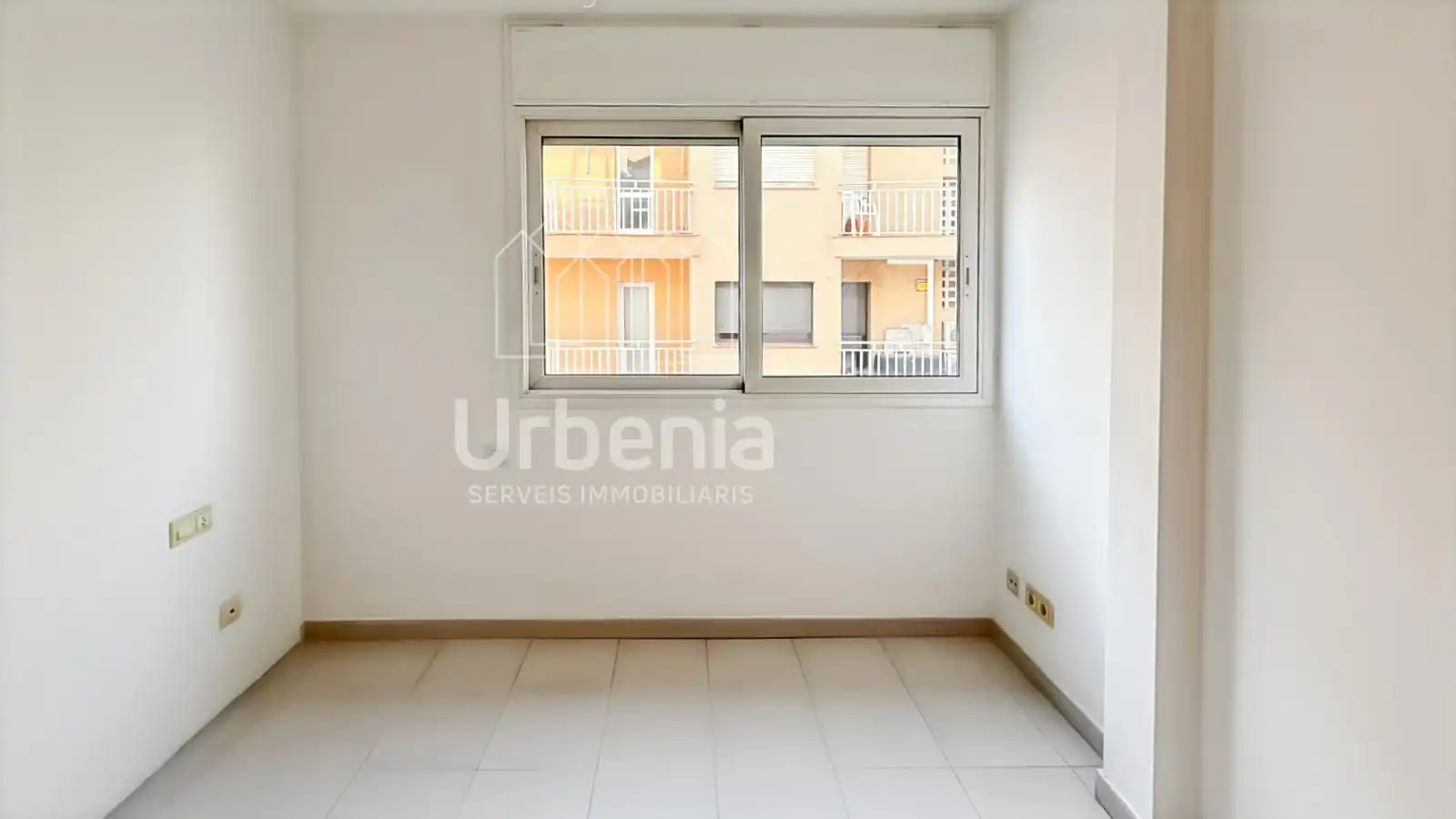 Piso en venta en Mataró con Calefacción y Trastero