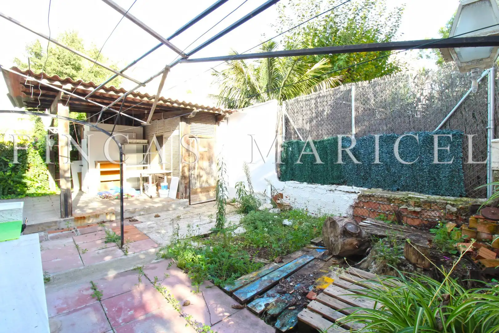 Jardí de Casa o xalet en venda en Sitges amb Aire condicionat, Calefacció i Jardí privat