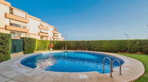Foto 3 de Pis en venda a Nueva Torrequebrada, Benalmádena
