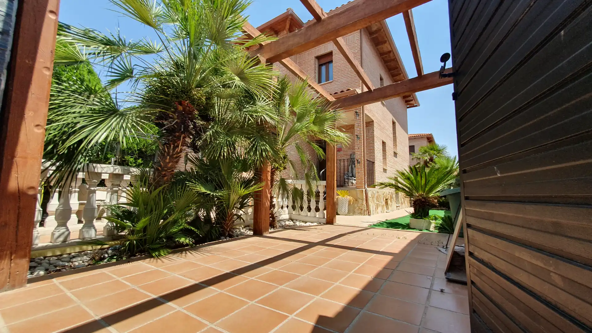 Terrassa de Casa adosada en venda en Olías del Rey amb Aire condicionat, Calefacció i Jardí privat