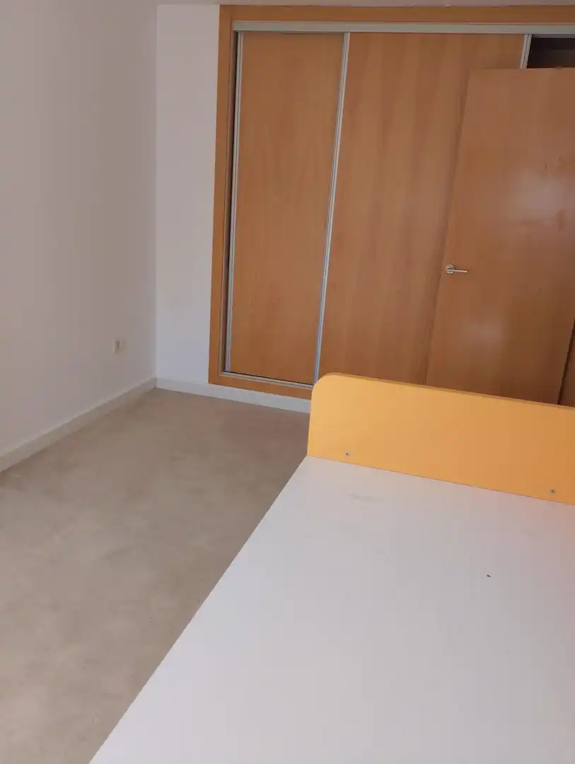 Dormitori de Casa adosada en venda en La Pobla de Vallbona