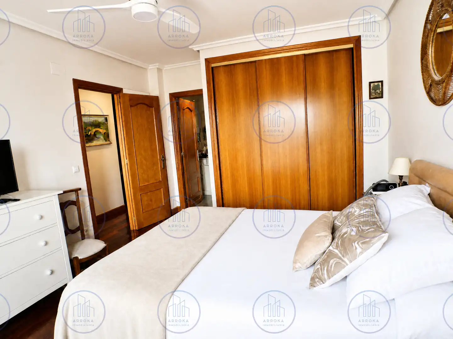 Habitación de Casa adosada en venta en Donostia - San Sebastián  con Calefacción, Jardín privado y Terraza