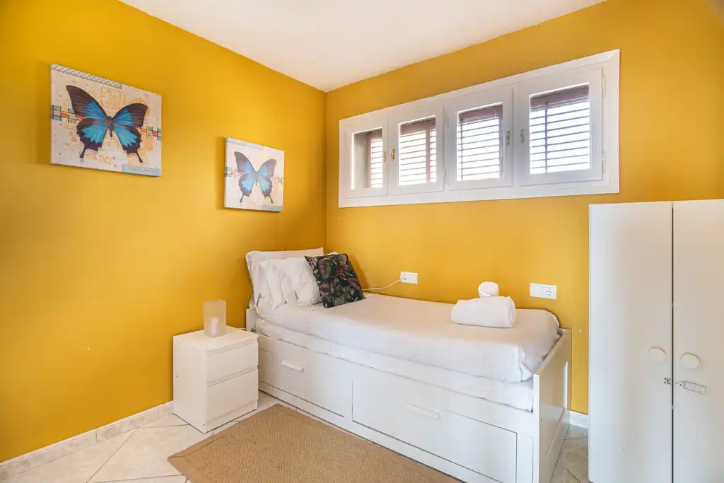 Habitación de Ático en venta en Sant Pere de Ribes con Aire acondicionado, Terraza y Amueblado