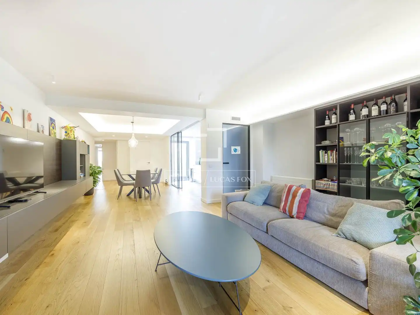 Sala d'estar de Pis de lloguer en Valencia amb Aire condicionat, Calefacció i Terrassa