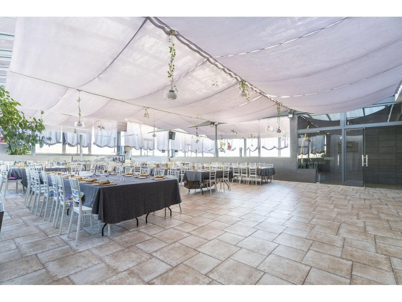 Building for sale in Juan Pablo Ii, Zona Avenida del Mar