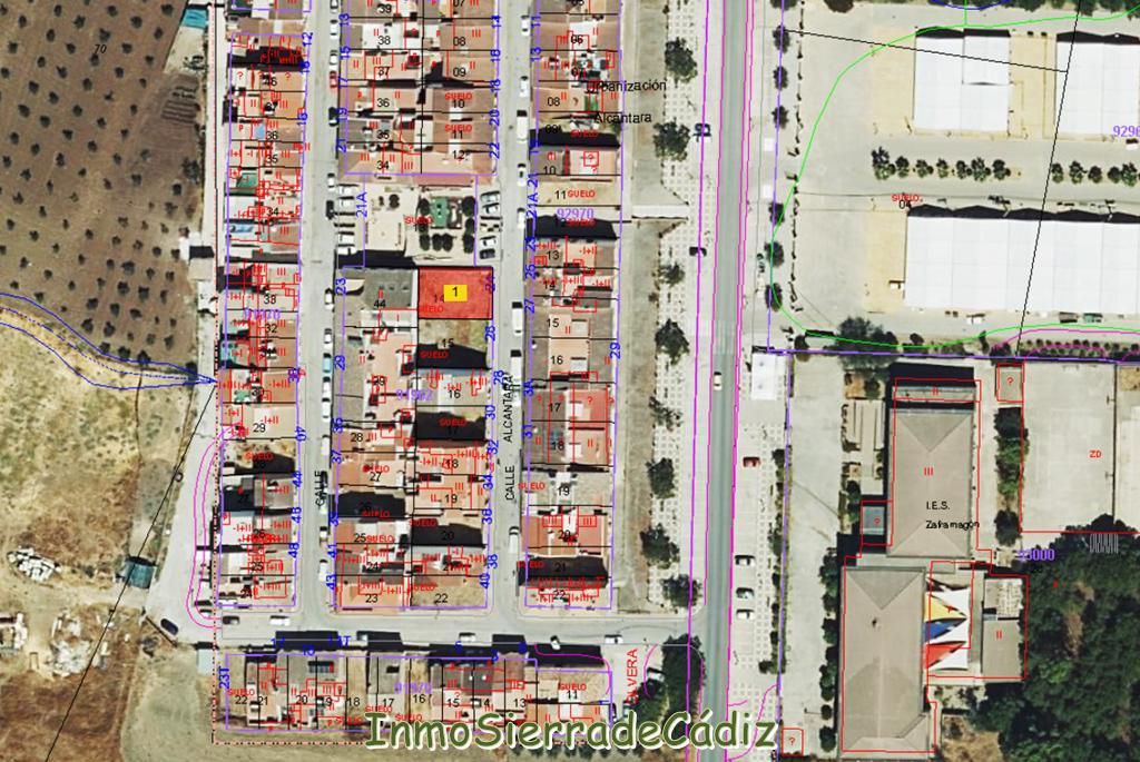 Vista exterior de Residencial en venda en Olvera