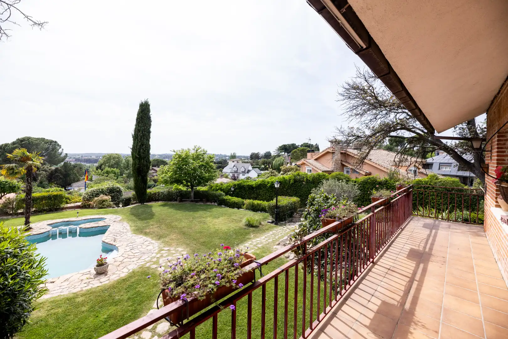 Garden of Houses for sale in Algete  with Air Conditioner, Private garden and Terrace