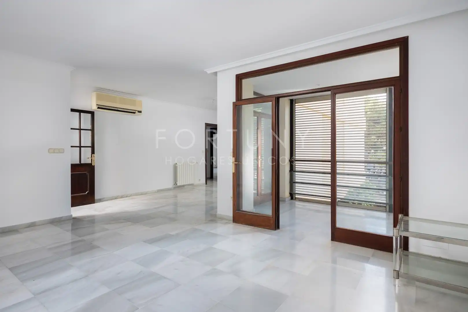 Flat for sale in Málaga  with Air Conditioner, Terrace and Storage room