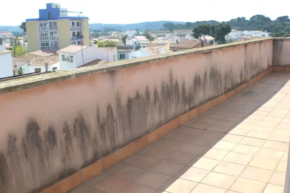 Dúplex con terraza en venta en Carrer de Lluís Companys 78, imagen 3