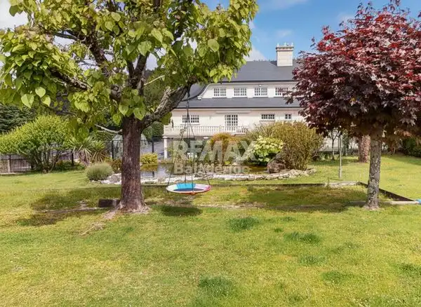 Jardí de Casa o xalet en venda en A Cañiza   amb Calefacció, Jardí privat i Terrassa