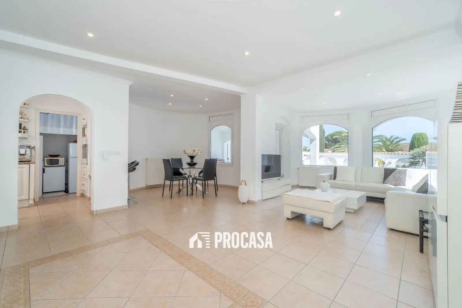 Chalet con piscina en venta en Llobregat, imagen 4