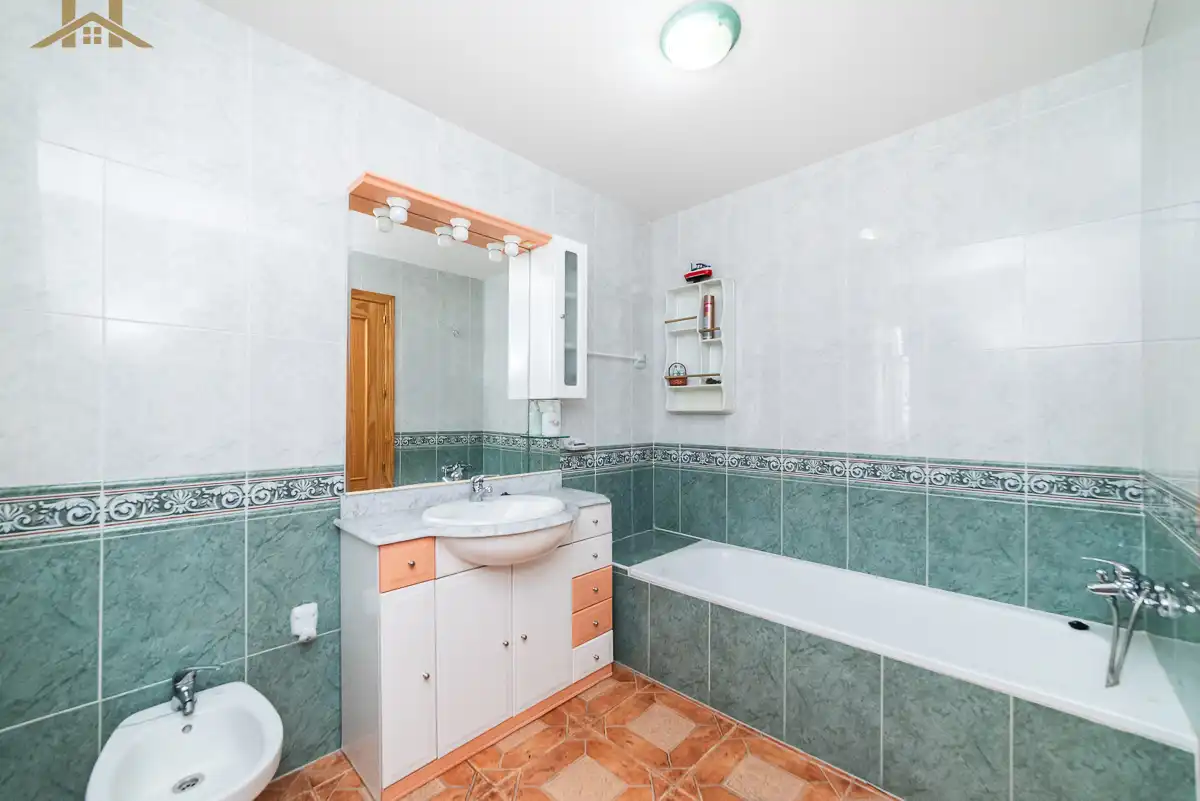 Baño de Casa o chalet en venta en El Álamo con Calefacción, Jardín privado y Terraza