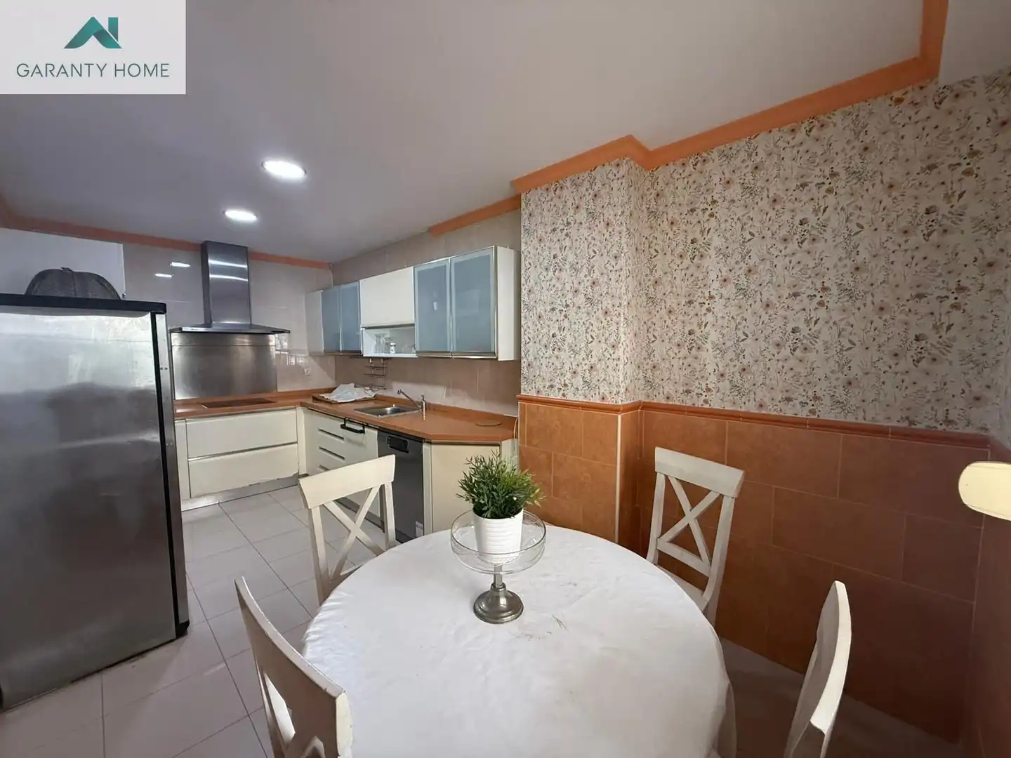 Kitchen of Detached homes for sale in Rincón de la Victoria  with Air Conditioner, Heating and Terrace