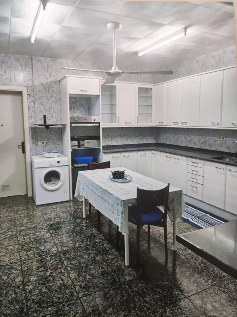 Cocina de Casa adosada en venta en Pineda de Mar con Terraza y Balcón