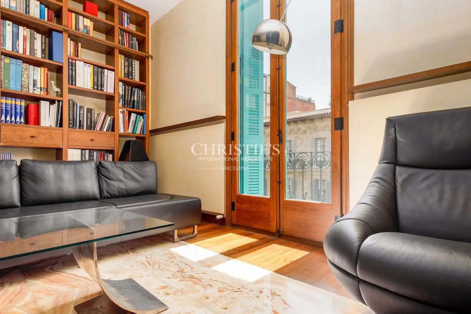 Sala d'estar de Dúplex en venda en Barcelona amb Aire condicionat i Terrassa