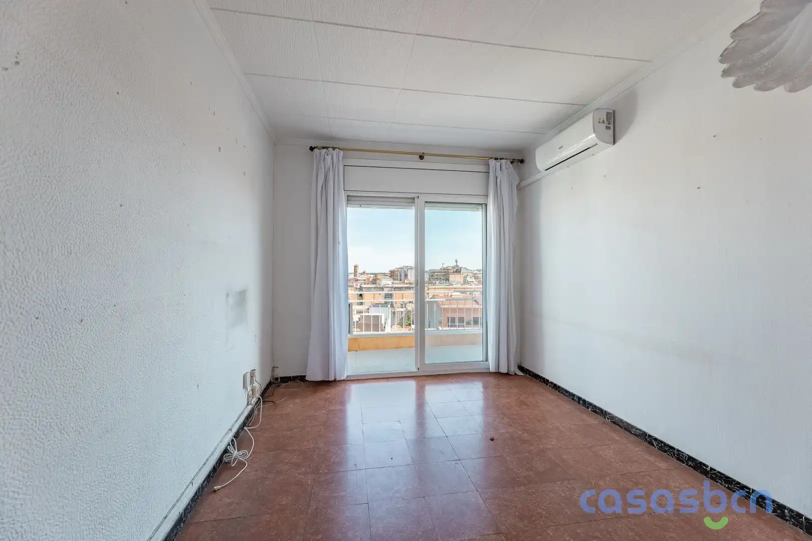 Habitación de Piso en venta en Gavà con Calefacción