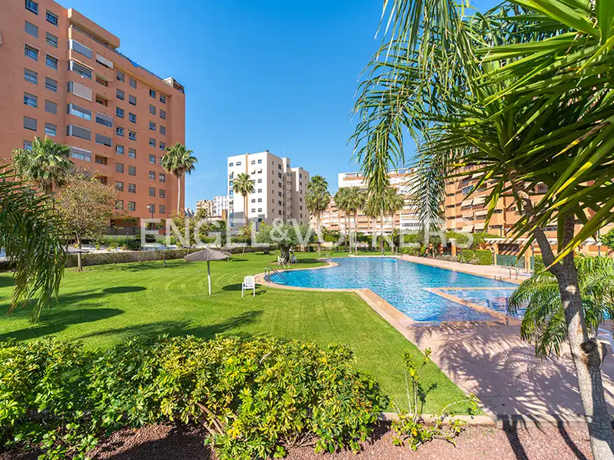 Swimming pool of Attic for rent in Alicante / Alacant  with Air Conditioner, Heating and Terrace