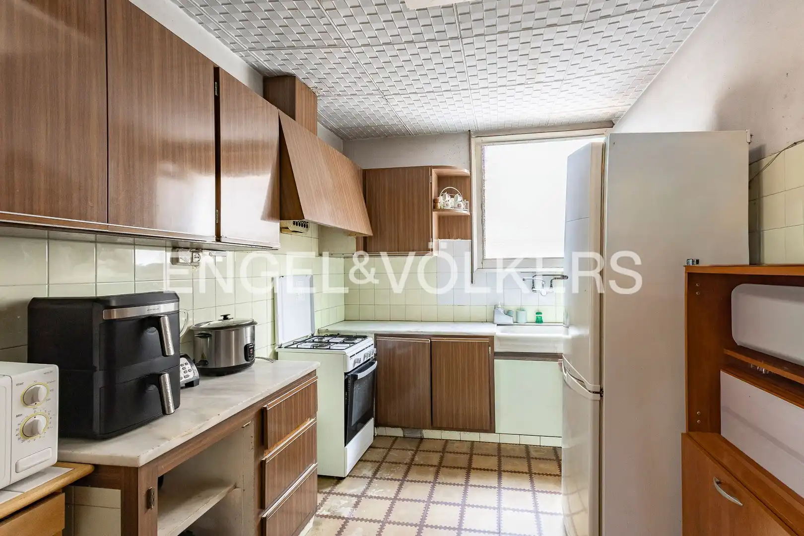 Cocina de Casa o chalet en venta en Sant Feliu de Llobregat con Calefacción, Jardín privado y Terraza