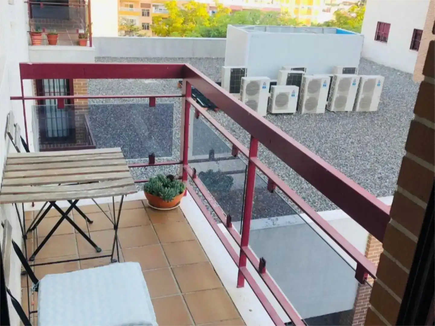 Terraza de Piso en venta en Algeciras con Balcón