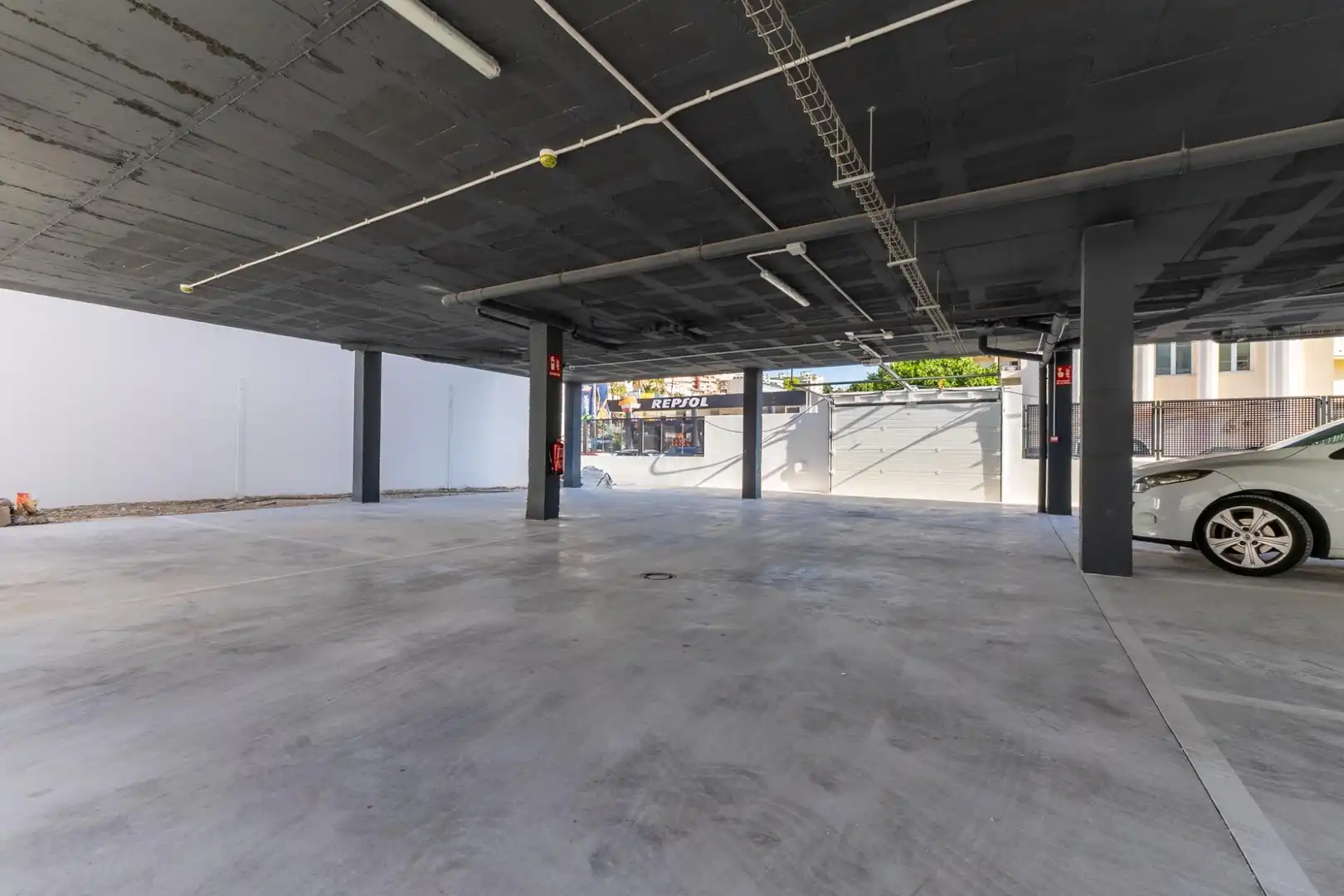 Apartamento con piscina en venta en La Carihuela - Los Nidos, imagen 23